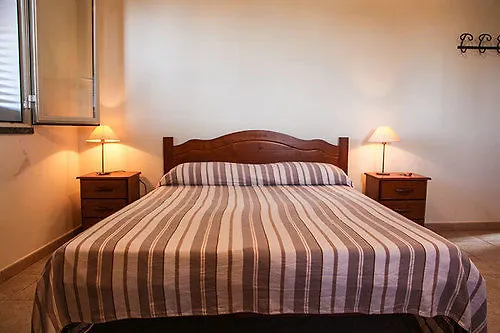 Feriegård Sicily & *